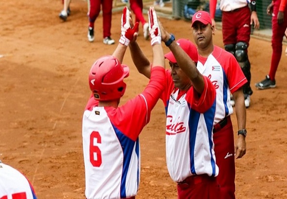 19 Cuba BOT Mundial Softbol