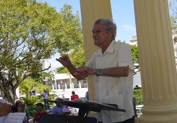 Homenaje al Maestro Marcos Urbay Serafín en Caibarién. 			