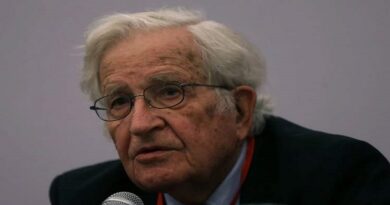 Noam Chomsky