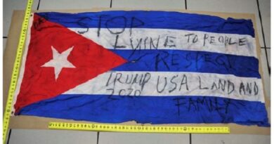 Ataque a la embajada fue premeditado, dice Fiscal: Atacante pasó antes otras veces por el lugar y escribió "Trump 2020" en bandera cubana