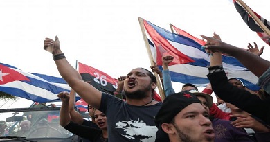 jovenes cubanos