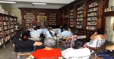 biblioteca f