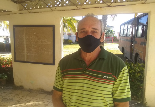 Doctor Oscar Acosta Olarde