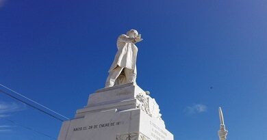 Celebra la Sociedad Cultural José Martí de Caibarién natalicio del Apóstol Celebra la Sociedad Cultural José Martí de Caibarién natalicio del Apóstol