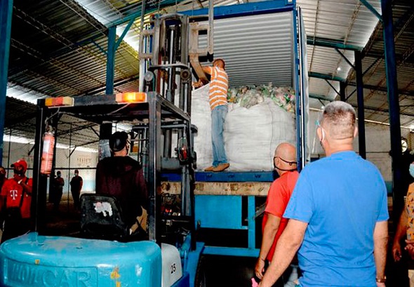 ontenedores-con-alimentos