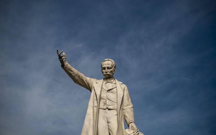 jose marti parque cienfuegos cubahora 1023x642 1