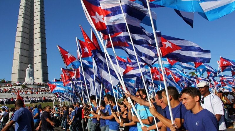 jÃ³venes desfile 1 de mayo