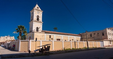 Reloj iglesia católica Caibarién