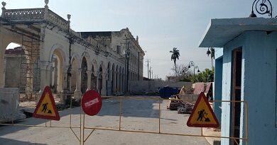 Reparación de la Tienda Fin de Siglo