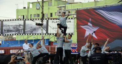 Presidió Díaz-Canel acto por el aniversario 62 de la proclamación del carácter socialista de la Revolución