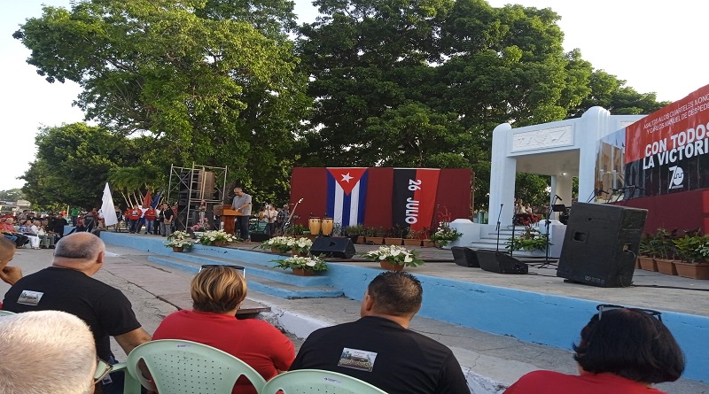 Camajuaní de rojo y negro, celebra el Día de la Rebeldía Nacional