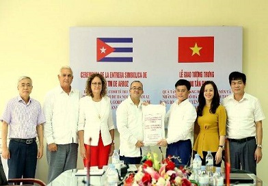 Gobierno de Vietnam entrega 2 000 toneladas de arroz a Cuba
