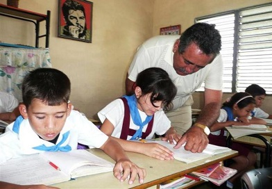 El maestro cubano merece una atención esmerada