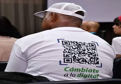 Realizan Feria de Comercio Electrónico Cámbiate a lo digital