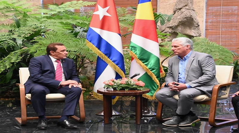 Recibe Díaz-Canel a canciller de la República de Seychelles