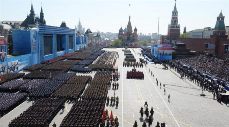 Rusia celebra con gran desfile militar el Día de la Victoria