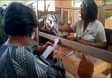 Anuncian nuevos horarios para los servicios bancarios en Villa Clara
