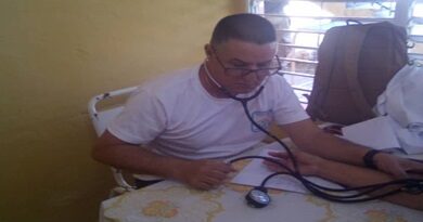 Insisten en calidad de servicios con el programa de perfeccionamiento del médico y enfermera de la familia