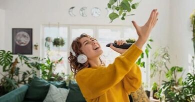 Los sorprendentes beneficios que cantar tiene para la salud respaldados por la ciencia