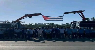 De Villa Clara a Santiago