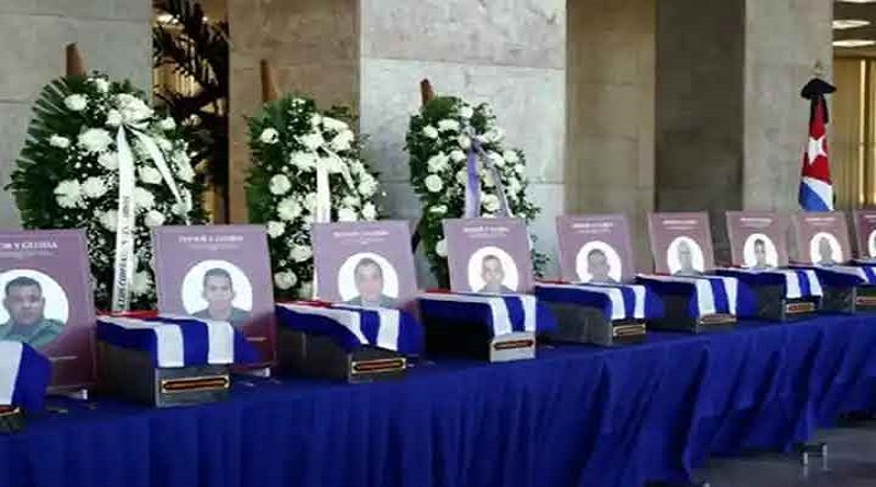Ofrendas de Raúl y Díaz-Canel en homenaje a combatientes caídos