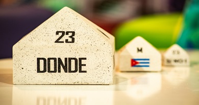 ¿Dónde si no?