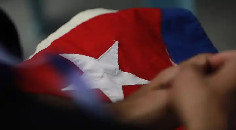 Sociedad civil en Cuba convoca a unir firmas por la Patria