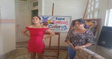 Inaugurada exposición de Dianik María Torres Martín en la galería Gelabert de la UNEAC