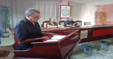 Análisis y debate en cuarta sesión ordinaria de la Asamblea Municipal del Poder Popular